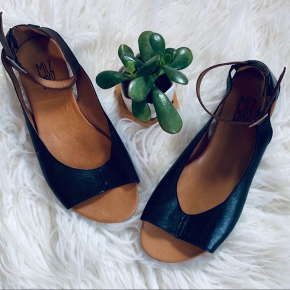 ♻️✌🏻sold✌🏻♻️MIZ MOOZ black and brown leather - Picture 2 of 8